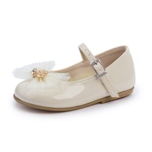 Girl’s shoes