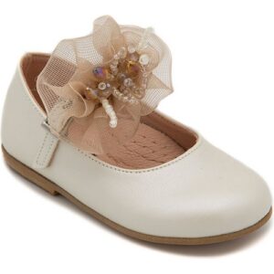 Girl’s shoes