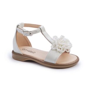 Girl’s sandals