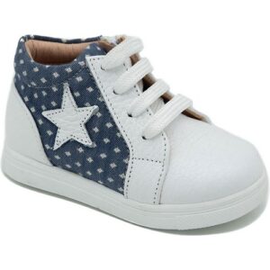 Boy’s shoes