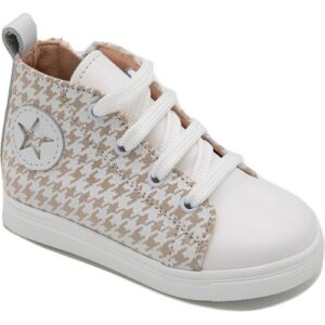Boy’s shoes